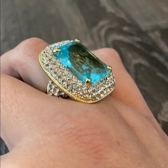 Joan Boyce Crystal Ring - Picture 2 of 2